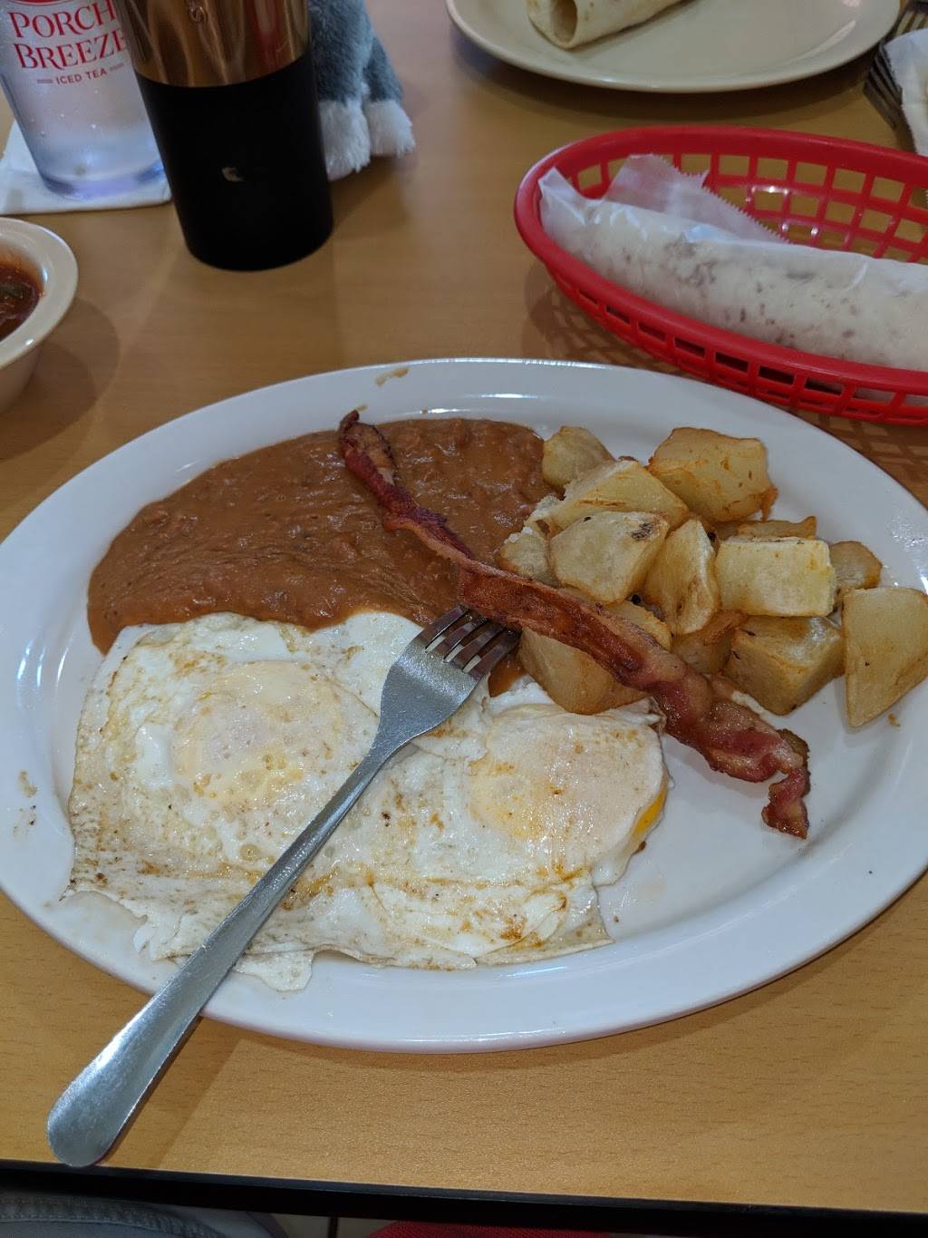 El Rodeo Mexican Grill #5 | restaurant | 2525 SW Loop 410, San Antonio, TX 78227, USA | 2102570261 OR +1 210-257-0261