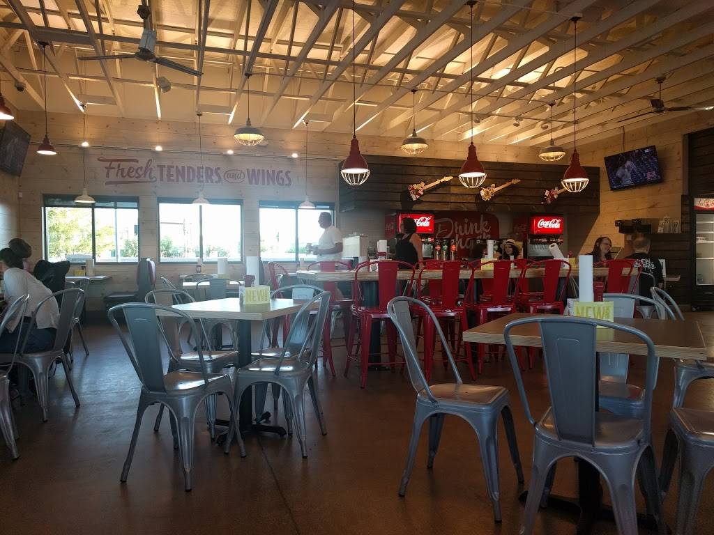Slim Chickens | restaurant | 2800 E Germann Rd, Chandler, AZ 85286, USA | 4807941083 OR +1 480-794-1083
