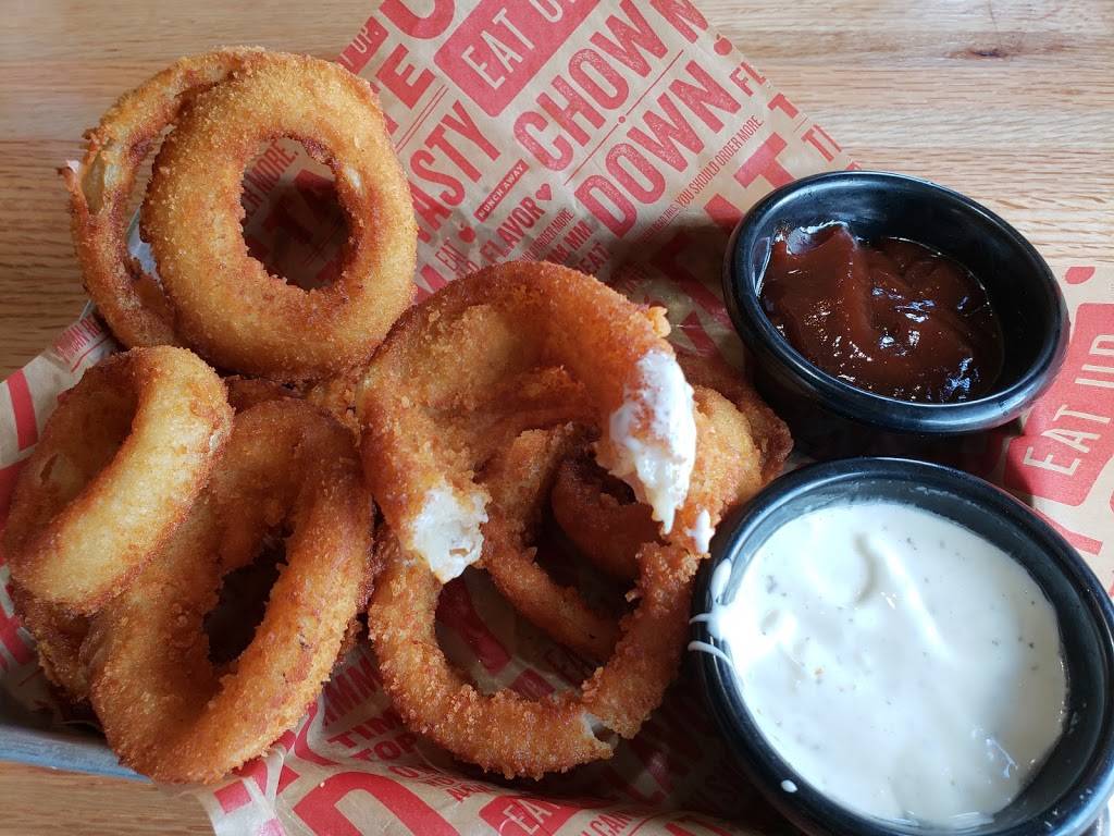 Applebees Grill + Bar | restaurant | 5911 East Sam Houston Pkwy N, Houston, TX 77049, USA | 2814582469 OR +1 281-458-2469