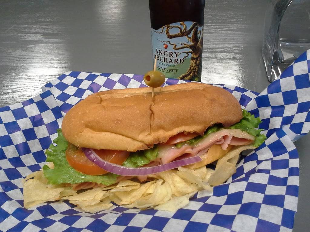 Submarine Dive | restaurant | 3219 Guadalupe St, San Antonio, TX 78207, USA | 2107256425 OR +1 210-725-6425