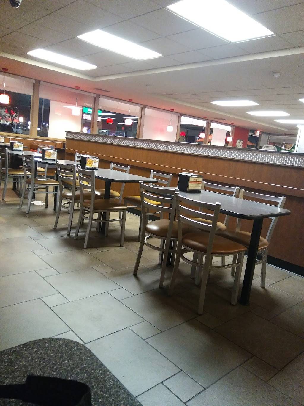 Carls Jr. | restaurant | 840 W Lacey Blvd, Hanford, CA 93230, USA | 5595836124 OR +1 559-583-6124