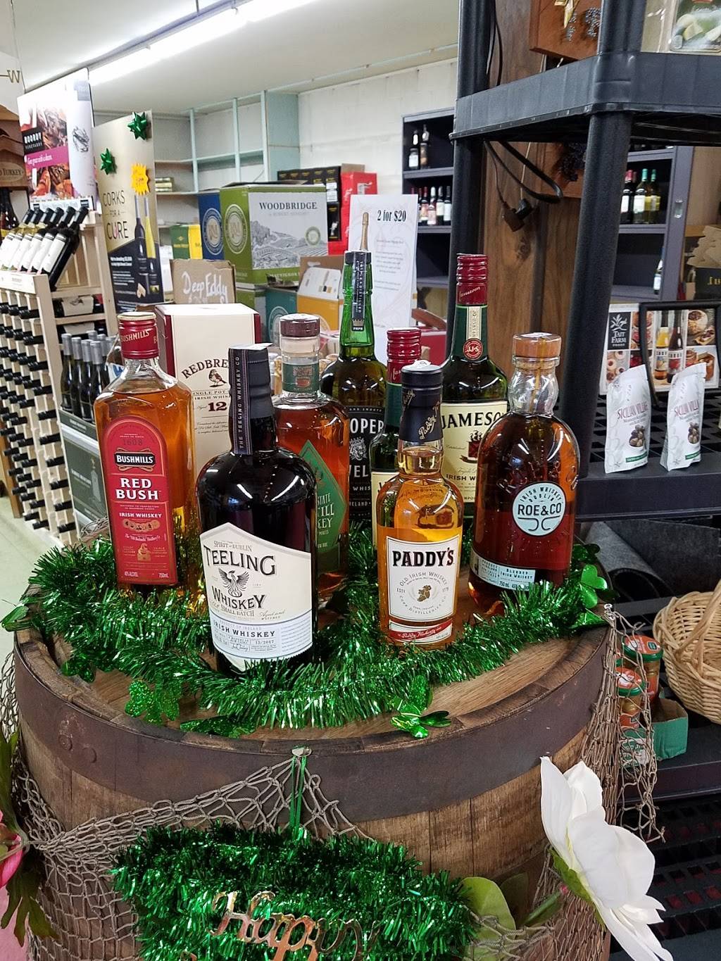 The Plum Creek Market | restaurant | 79 Plum Creek Rd, North East, MD 21901, USA | 4102878474 OR +1 410-287-8474