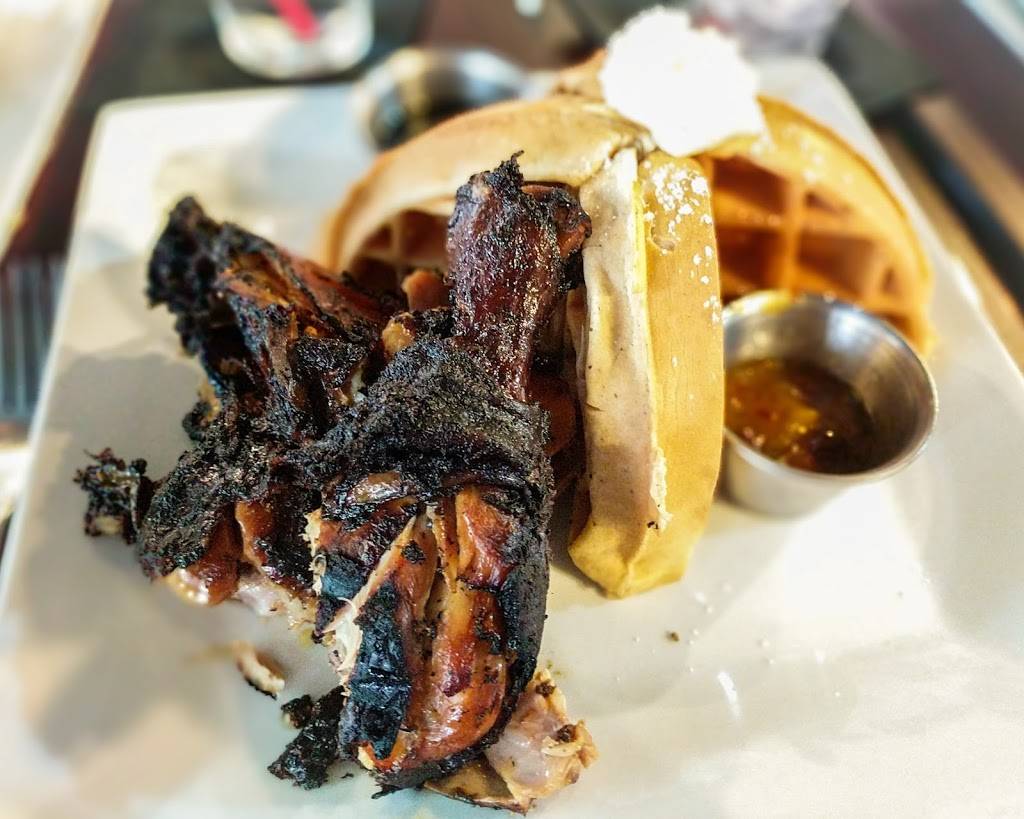 The Island Spot | restaurant | 2661 Midway Rd #105, Carrollton, TX 75006, USA | 9724477000 OR +1 972-447-7000