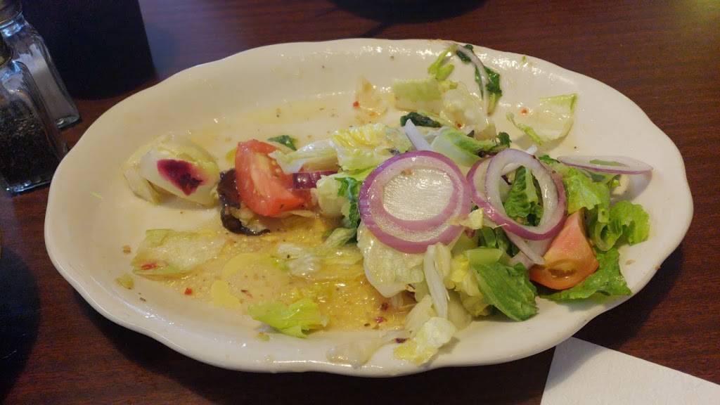 Gallina Pizza | restaurant | 432 E Monroe St, Springfield, IL 62701, USA | 2175225271 OR +1 217-522-5271