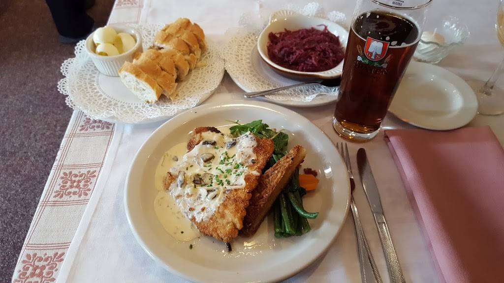 The Watch Factory | restaurant | 122 Elm St, Cheshire, CT 06410, USA | 2032711717 OR +1 203-271-1717