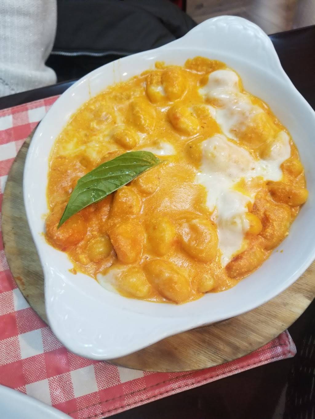 Anthonys NY Pizza & Pasta House | restaurant | 15480 Annapolis Rd, Bowie, MD 20715, USA | 3012627804 OR +1 301-262-7804