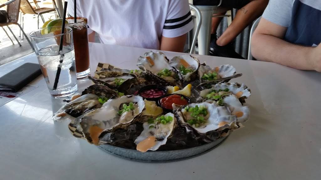 Crawdads on the River | restaurant | 1375 Garden Hwy, Sacramento, CA 95831, USA | 9169292268 OR +1 916-929-2268