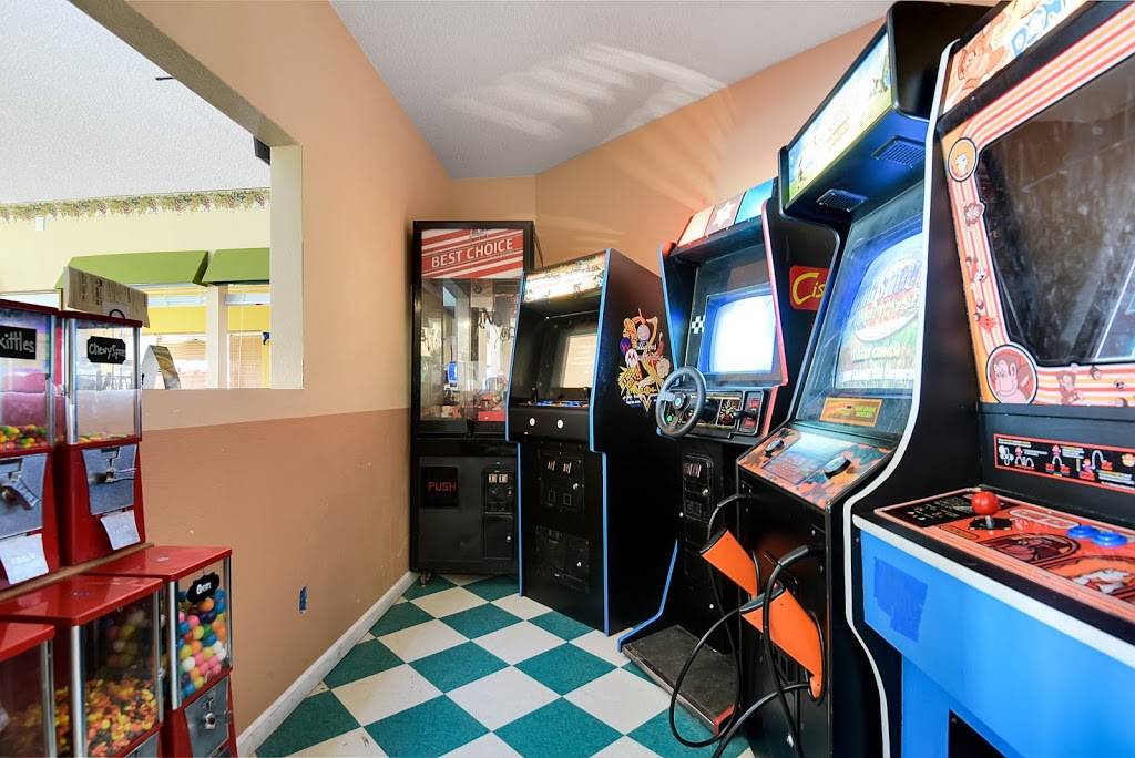 Sutter Cut Pizzeria | restaurant | 1939 Acacia Ave, Sutter, CA 95982, USA | 5307634993 OR +1 530-763-4993