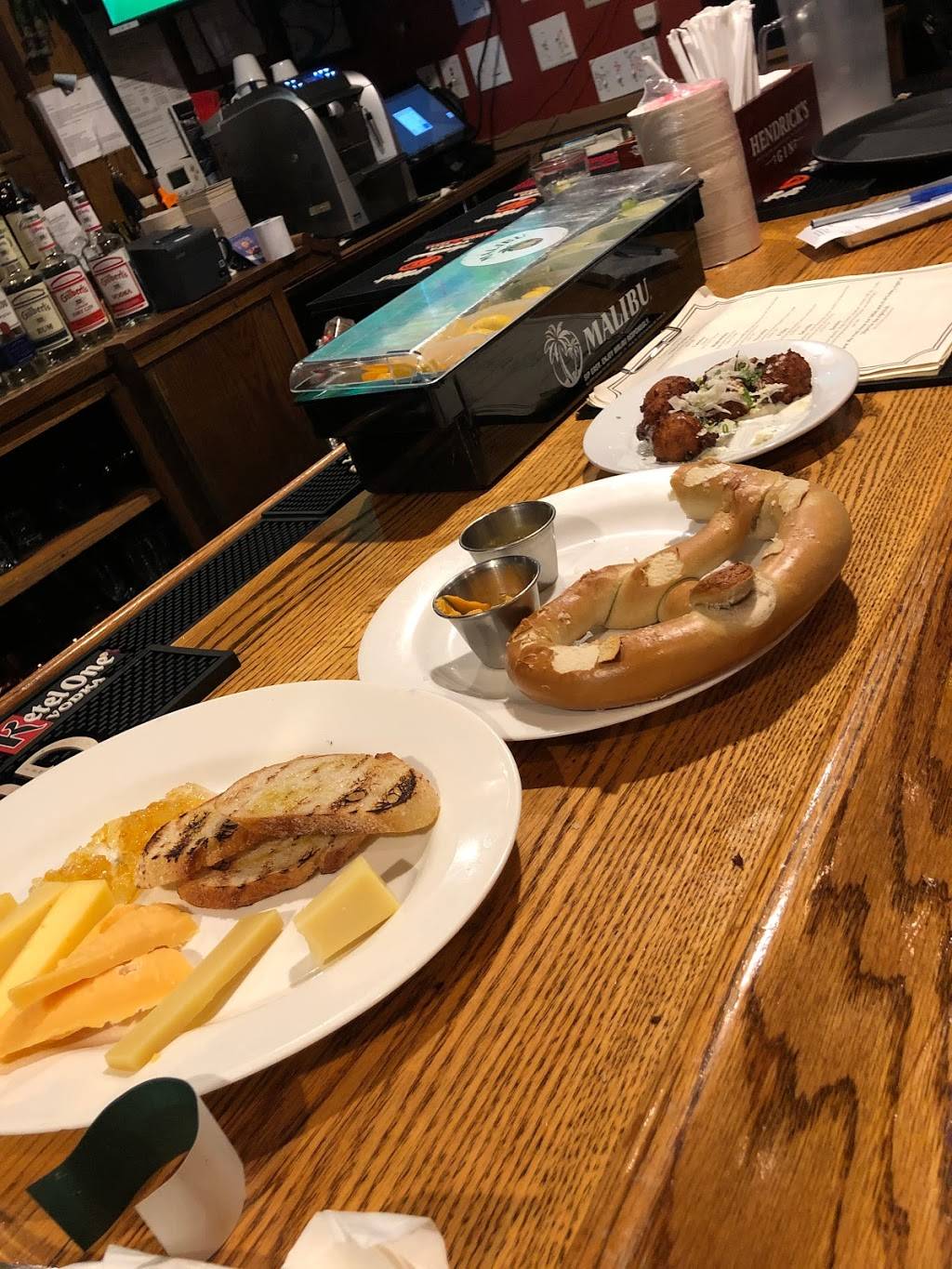 The Phoenix Landing | night club | 512 Massachusetts Ave, Cambridge, MA 02139, USA | 6175766260 OR +1 617-576-6260