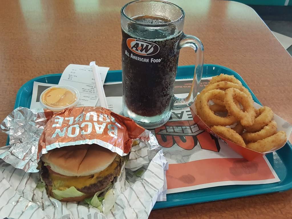 A&W | restaurant | 1106 US-69 N, Forest City, IA 50436, USA | 6415824733 OR +1 641-582-4733