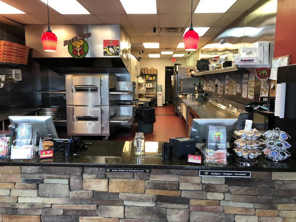 Foxs Pizza | restaurant | 3589 Brodhead Rd, Monaca, PA 15061, USA | 7243710030 OR +1 724-371-0030