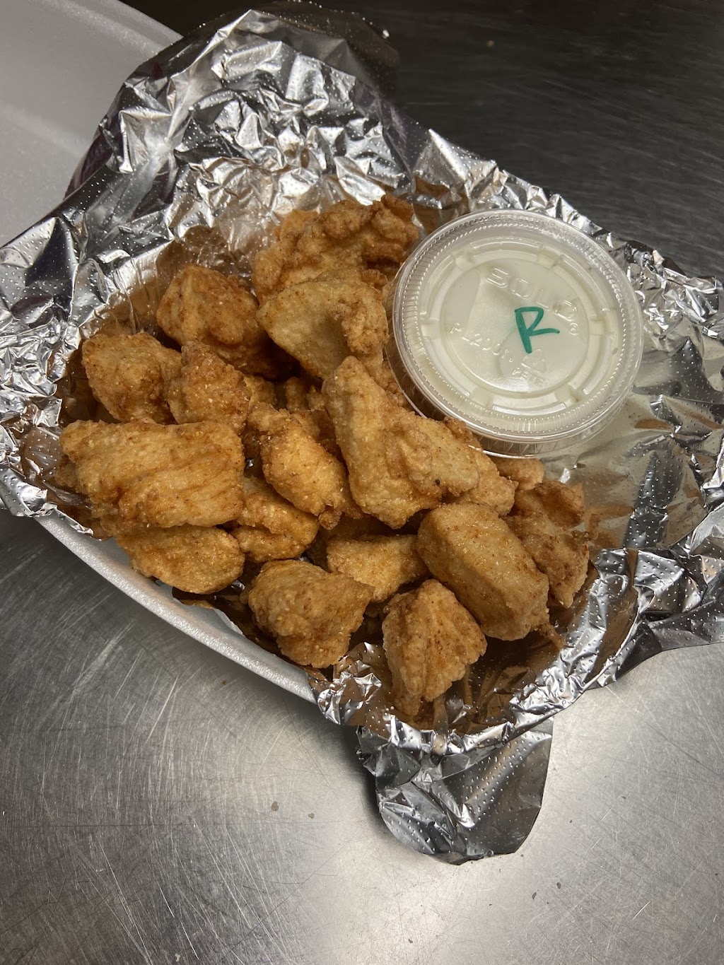 Charlie Ks | restaurant | 111 N Sycamore Ave, Sycamore, OH 44882, USA | 4199272323 OR +1 419-927-2323