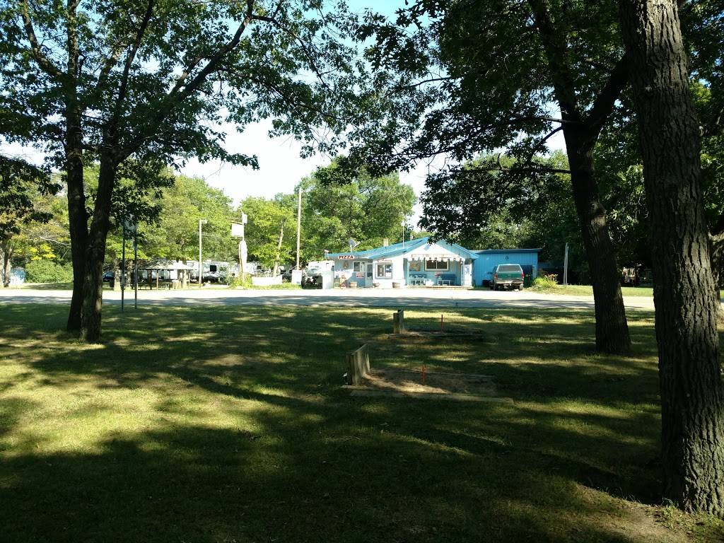 Oak Beach Pantry & Pizza | meal takeaway | 3371 Port Austin Rd, Port Austin, MI 48467, USA | 9897380131 OR +1 989-738-0131