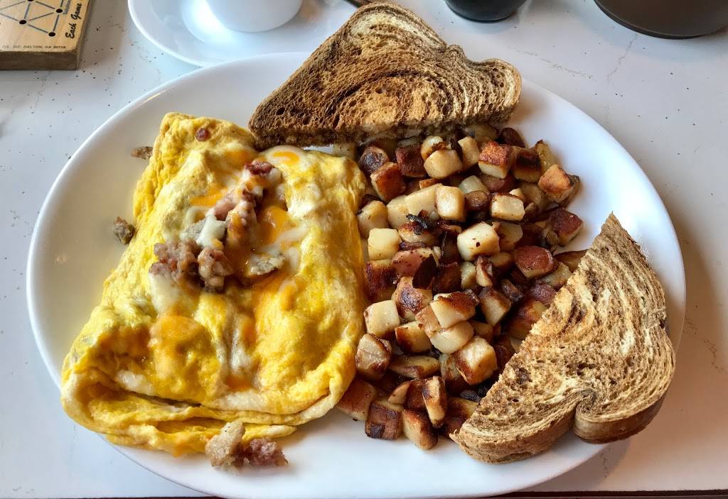 Little Oscars Restaurant | restaurant | 23470 Emery Ave, Hampton, MN 55031, USA | 6514376327 OR +1 651-437-6327