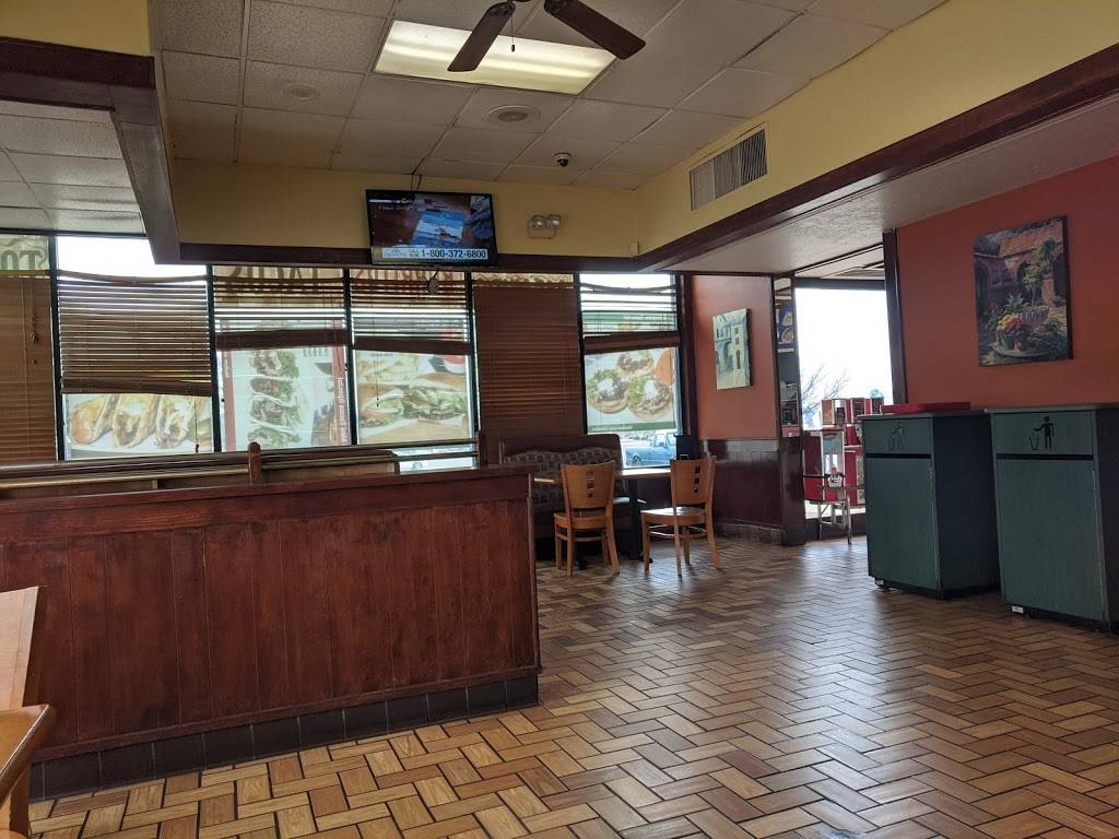 Federicos Mexican Food | restaurant | 5555 Zuni Rd SE, Albuquerque, NM 87108, USA | 5052551094 OR +1 505-255-1094