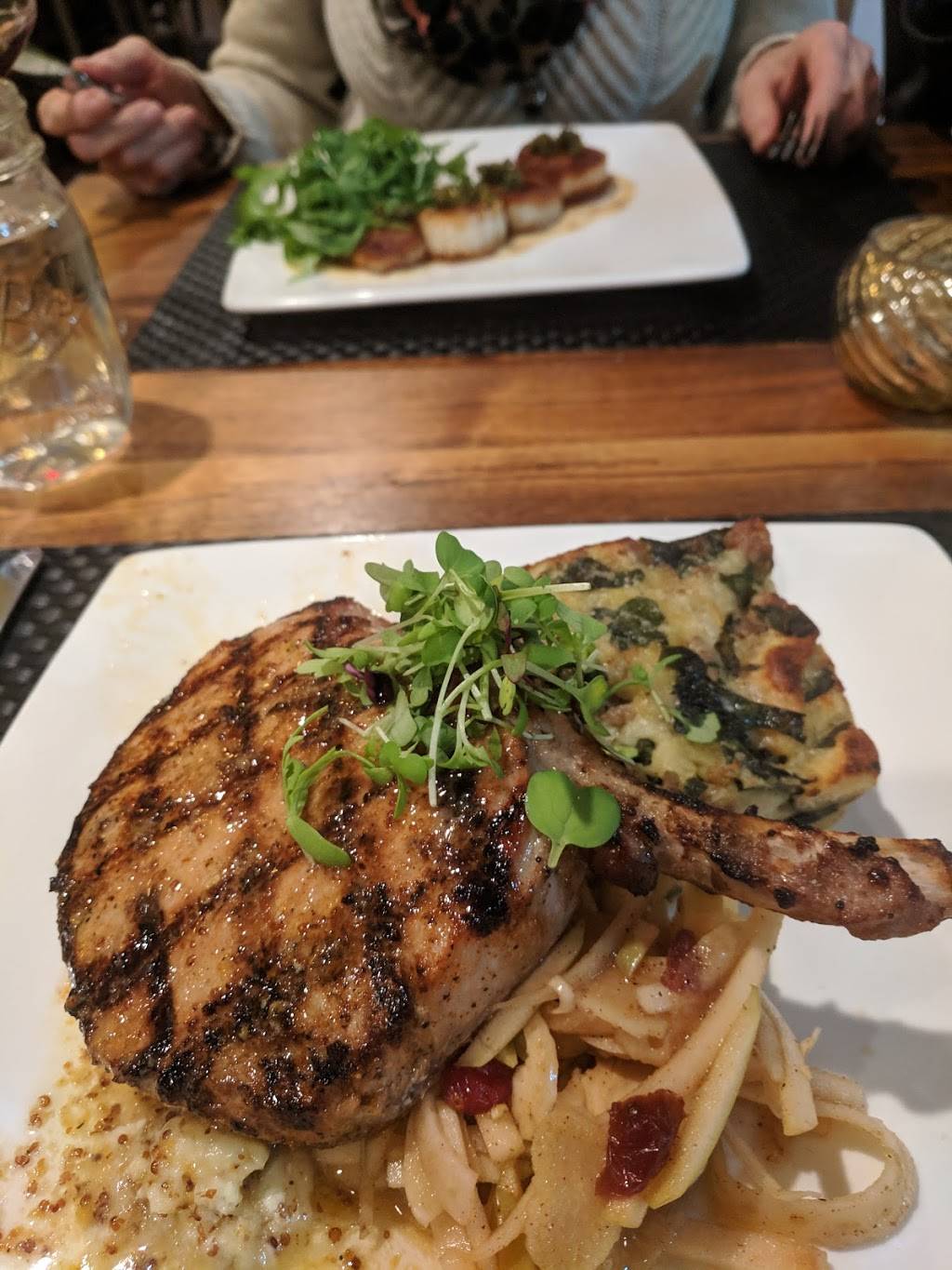 Fire at the Ridge & Ridgeside Tavern | restaurant | 99 Powder Hill Rd, Middlefield, CT 06455, USA | 8608525444 OR +1 860-852-5444