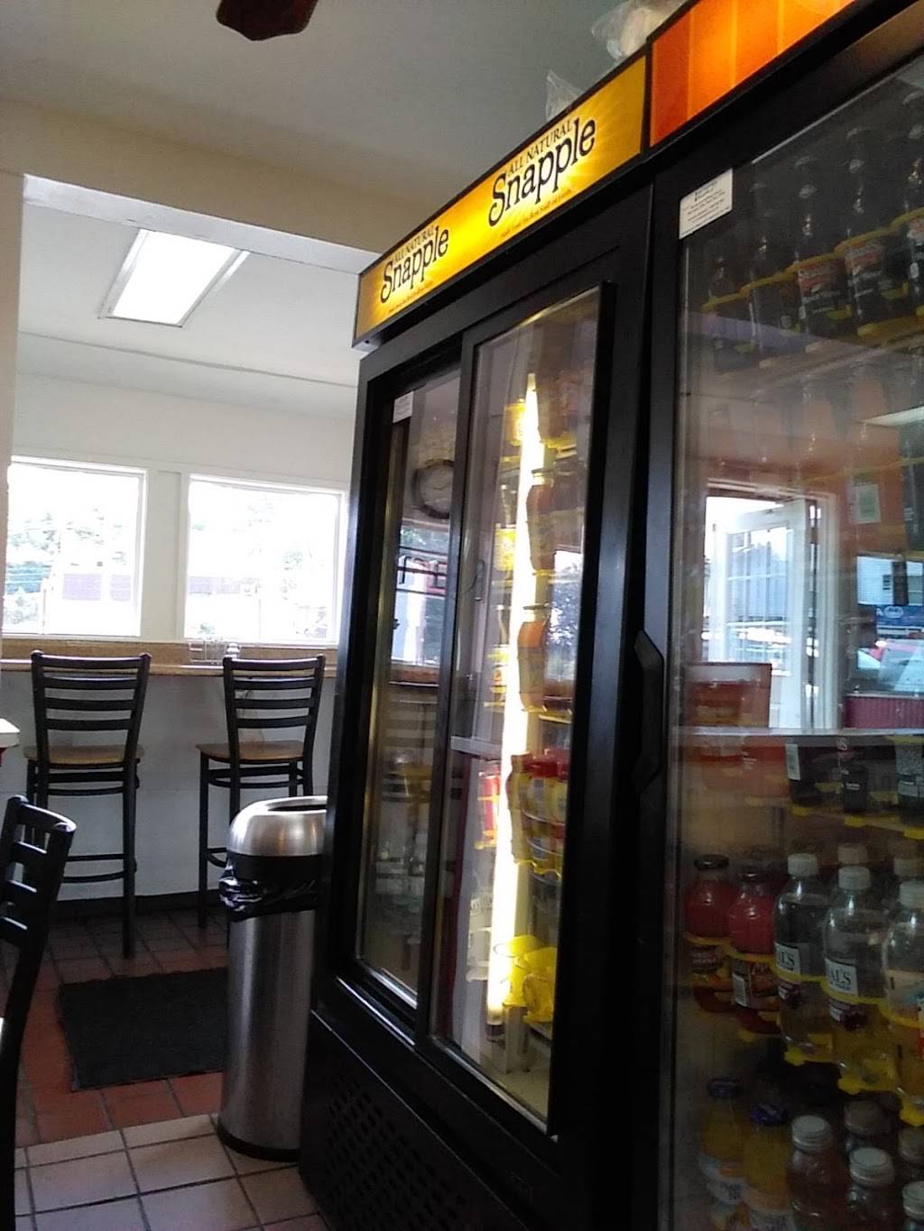 Dougies Stand By | cafe | 604 N Main St, Port Chester, NY 10573, USA | 9149390022 OR +1 914-939-0022