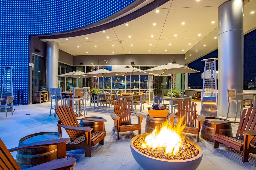 Pinstripes | restaurant | 3300 Kirby Dr UNIT 3A, Houston, TX 77098, USA | 3462971770 OR +1 346-297-1770