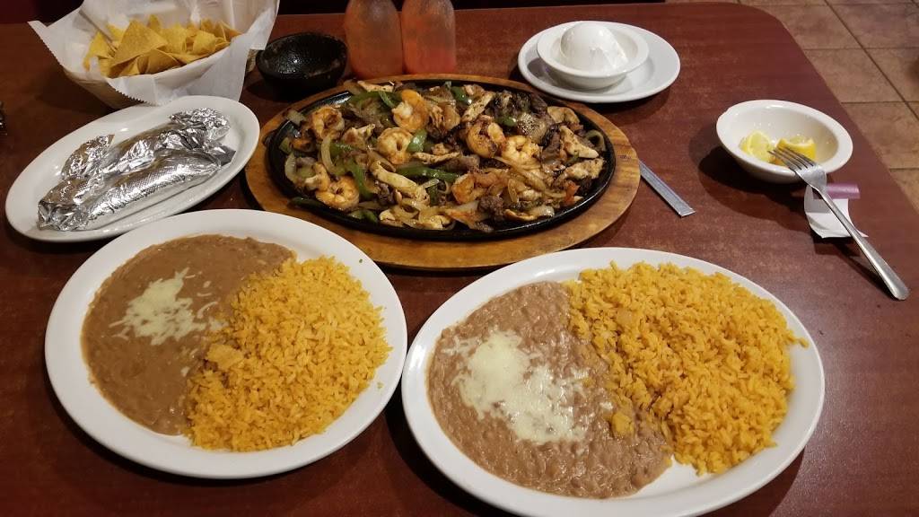El Nopal | restaurant | 8007 County Rd 311, Sellersburg, IN 47172, USA | 8122489833 OR +1 812-248-9833