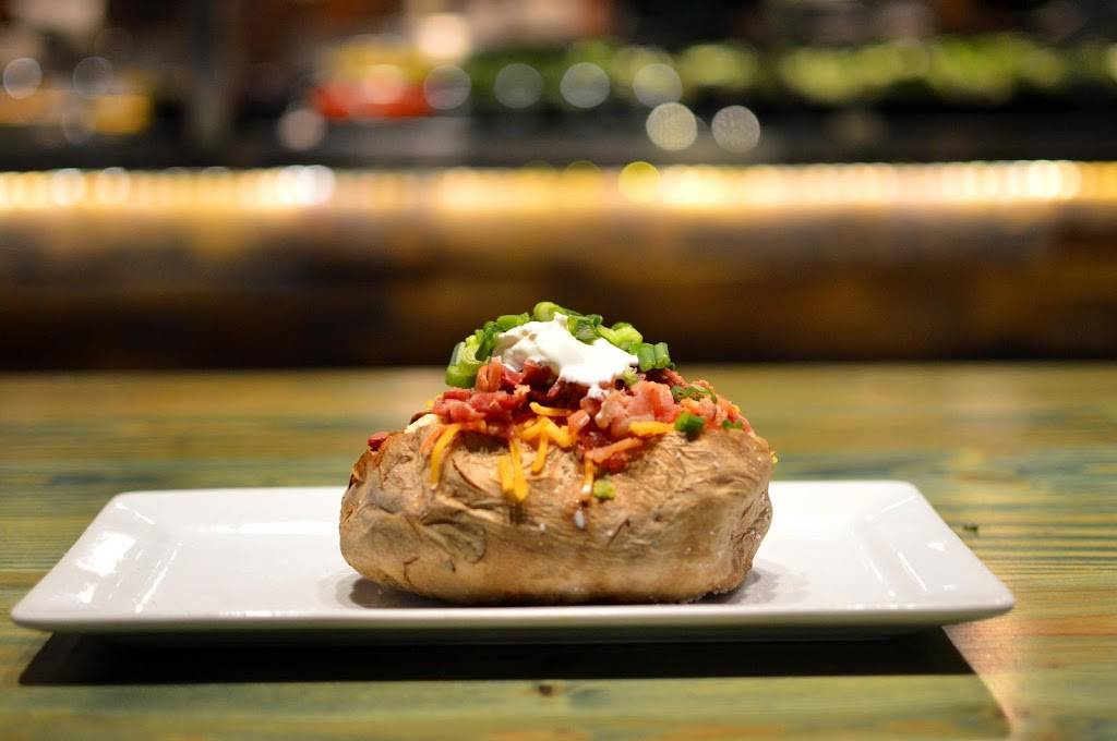 Snappy Salads | restaurant | 5930 W Park Blvd, Plano, TX 75093, USA | 9722677627 OR +1 972-267-7627