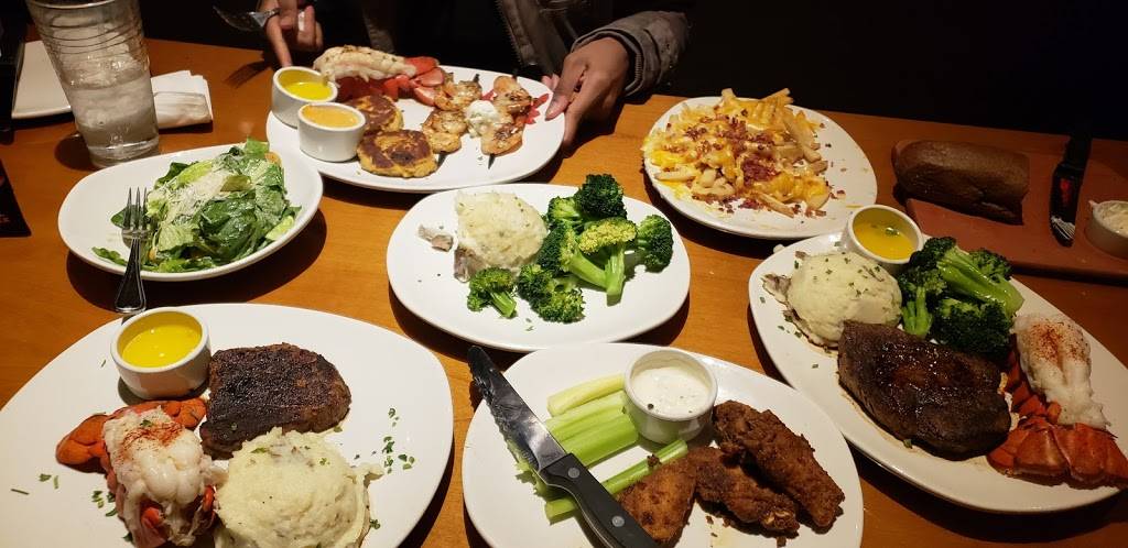Outback Steakhouse | restaurant | 355 Gateway Dr, Brooklyn, NY 11239, USA | 7182774275 OR +1 718-277-4275