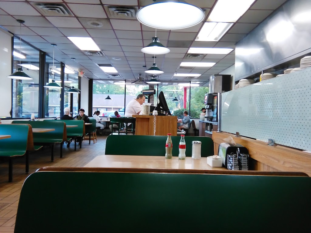 Yesterdays Diner | restaurant | 523 W Shotwell St, Bainbridge, GA 39819, USA | 2292461438 OR +1 229-246-1438