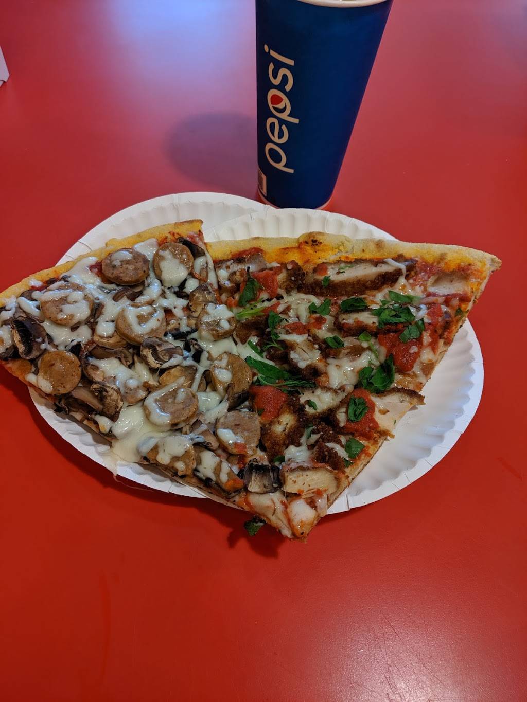 Vita Nova New York Style Pizza & Restaurant | restaurant | 310 E Main St, Charlottesville, VA 22902, USA | 4349770162 OR +1 434-977-0162