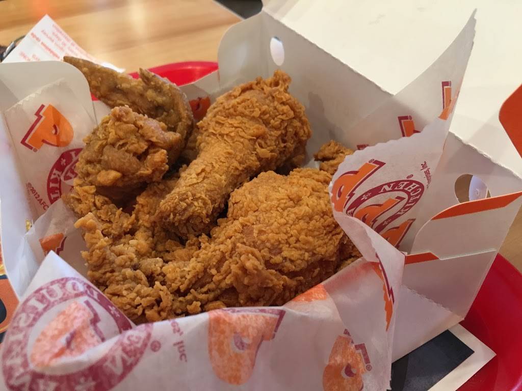 Popeyes Louisiana Kitchen | restaurant | 6945 Camino Arroyo, Gilroy, CA 95020, USA | 4088421111 OR +1 408-842-1111