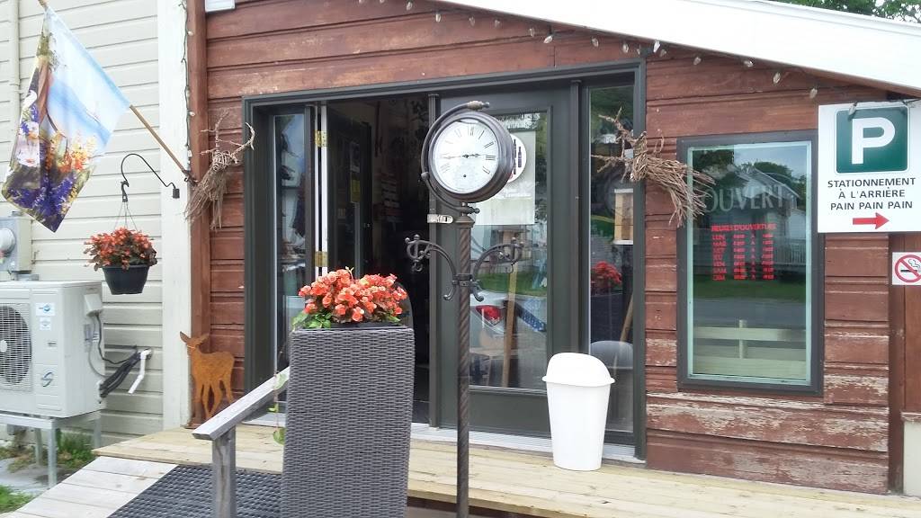 Pain Pain Pain | restaurant | 198 Rue Saint Denis, Saint-Ubalde, QC G0A 4L0, Canada | 4182779196 OR +1 418-277-9196