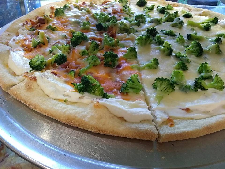 Mamma Mia Pizzeria | restaurant | 90 NJ-23 #6, Hamburg, NJ 07419, USA | 9738278887 OR +1 973-827-8887