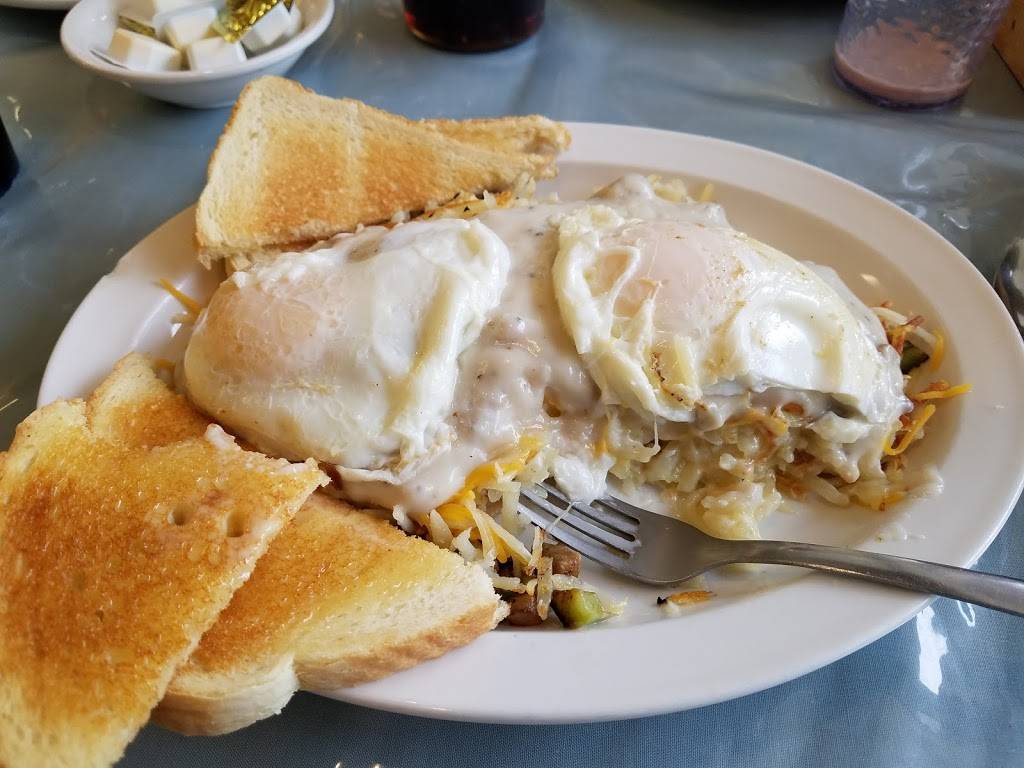 Dorines Family Inn | restaurant | 110 S Water St, Sparta, WI 54656, USA | 6082698258 OR +1 608-269-8258