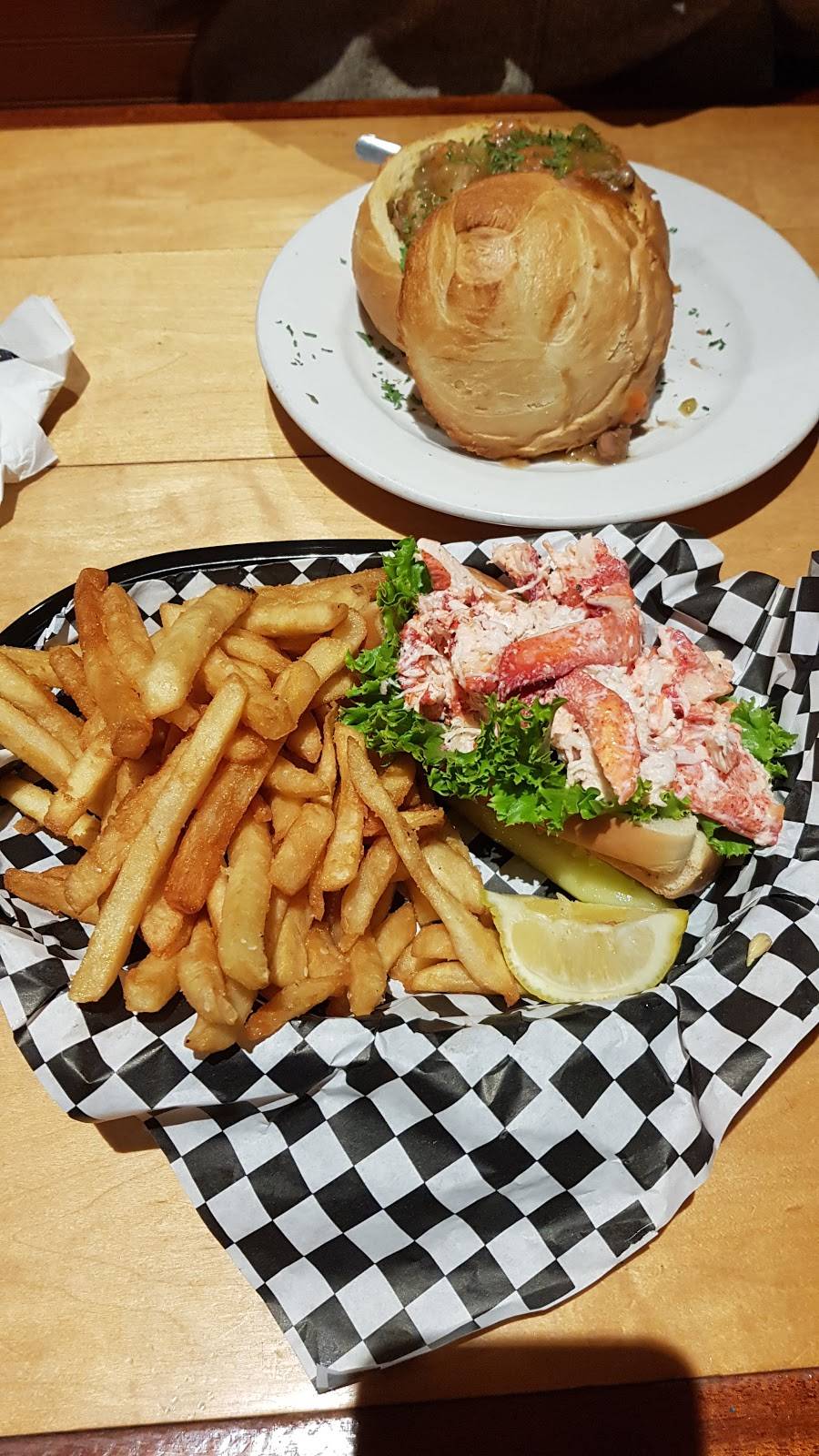 Bar Harbor Beerworks | restaurant | 119 Main St, Bar Harbor, ME 04609, USA | 2072882886 OR +1 207-288-2886