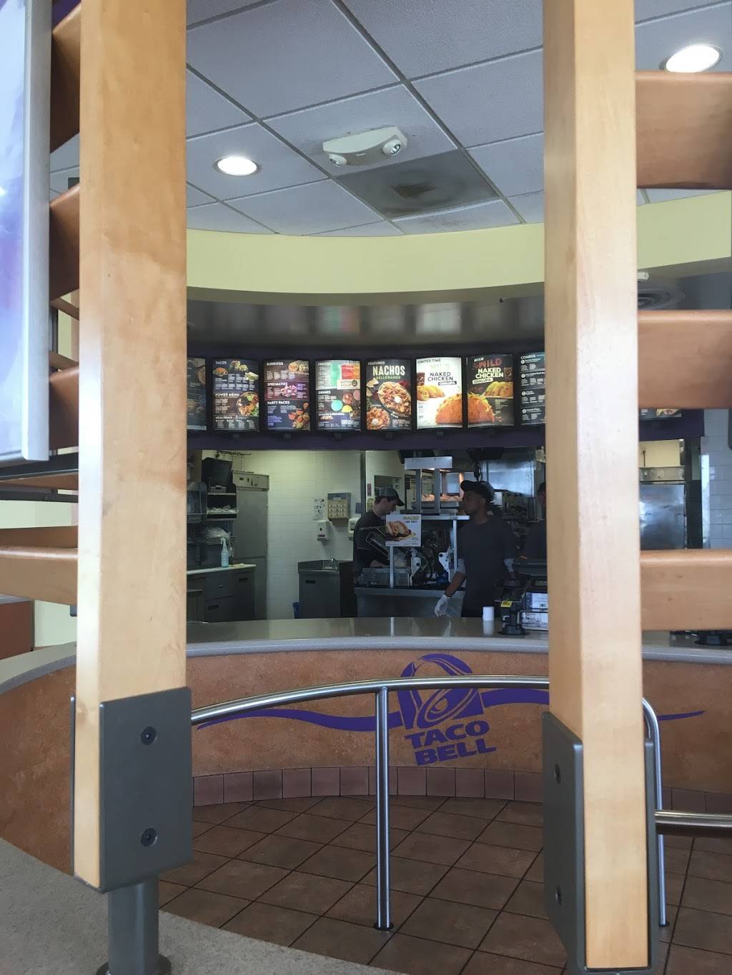 Taco Bell | meal takeaway | 731 Adlai Stevenson Dr, Springfield, IL 62704, USA | 2177532189 OR +1 217-753-2189