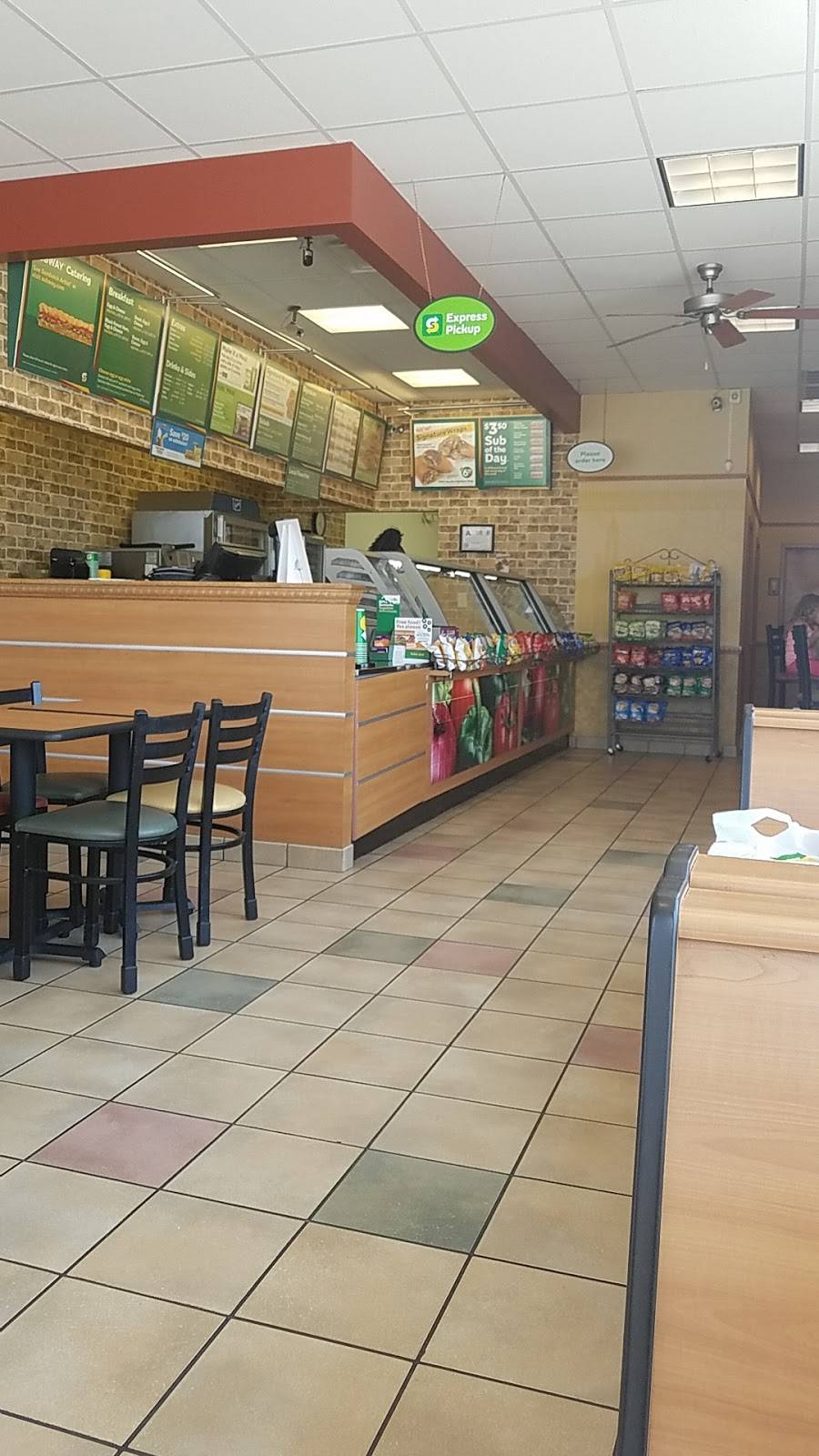 Subway | restaurant | 5555 Waldos Beach Rd, Fayetteville, NC 28306, USA | 9104918597 OR +1 910-491-8597