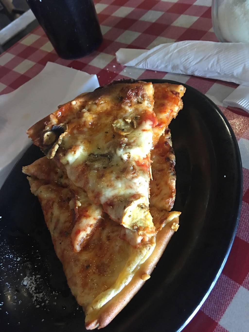 Aurelios Pizza | restaurant | 1600 N Convent St, Bourbonnais, IL 60914, USA | 8159351212 OR +1 815-935-1212