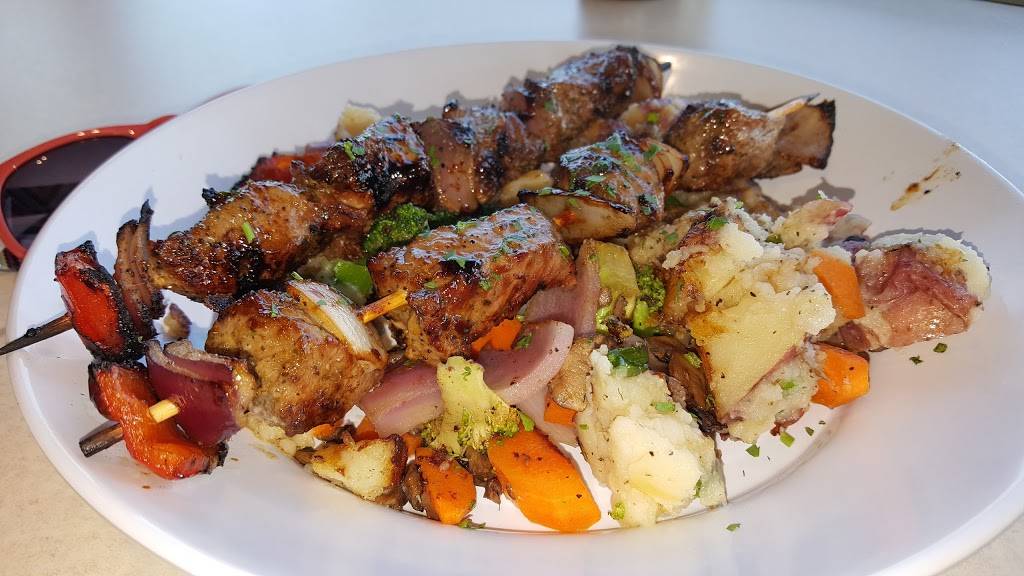 Zoës Kitchen | restaurant | 2150 Fashion Center Blvd, Newark, DE 19702, USA | 3022667024 OR +1 302-266-7024