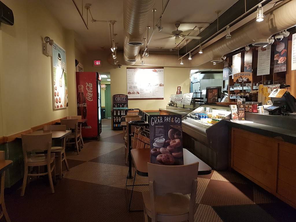 Einstein Bros. Bagels | cafe | 54 S Washington St, Hinsdale, IL 60521, USA | 6307949888 OR +1 630-794-9888