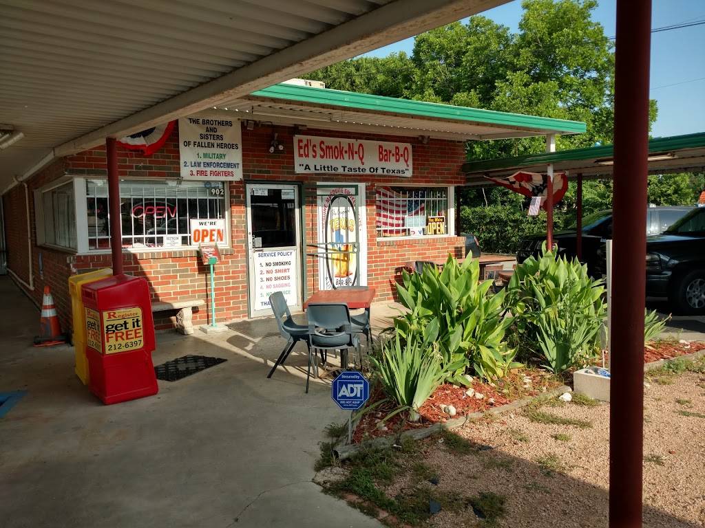 BBQLIFE By Chris | restaurant | 902 S WW White Rd, San Antonio, TX 78220, USA | 2103591511 OR +1 210-359-1511