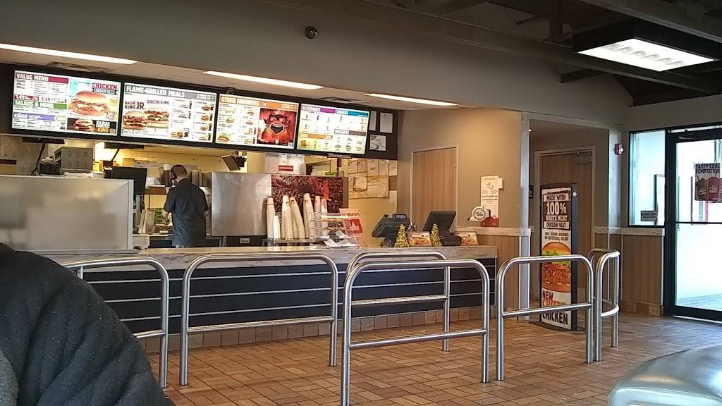 Burger King | restaurant | 479 Foundry St, North Easton, MA 02356, USA | 5082380302 OR +1 508-238-0302