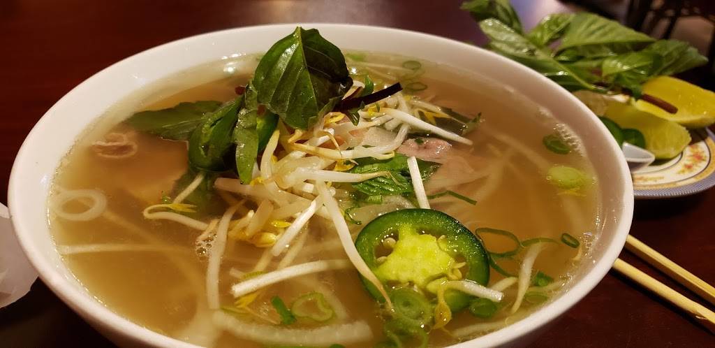 PhoVietnam | restaurant | 3234 S Wadsworth Blvd # M, Lakewood, CO 80227, USA | 7209209604 OR +1 720-920-9604