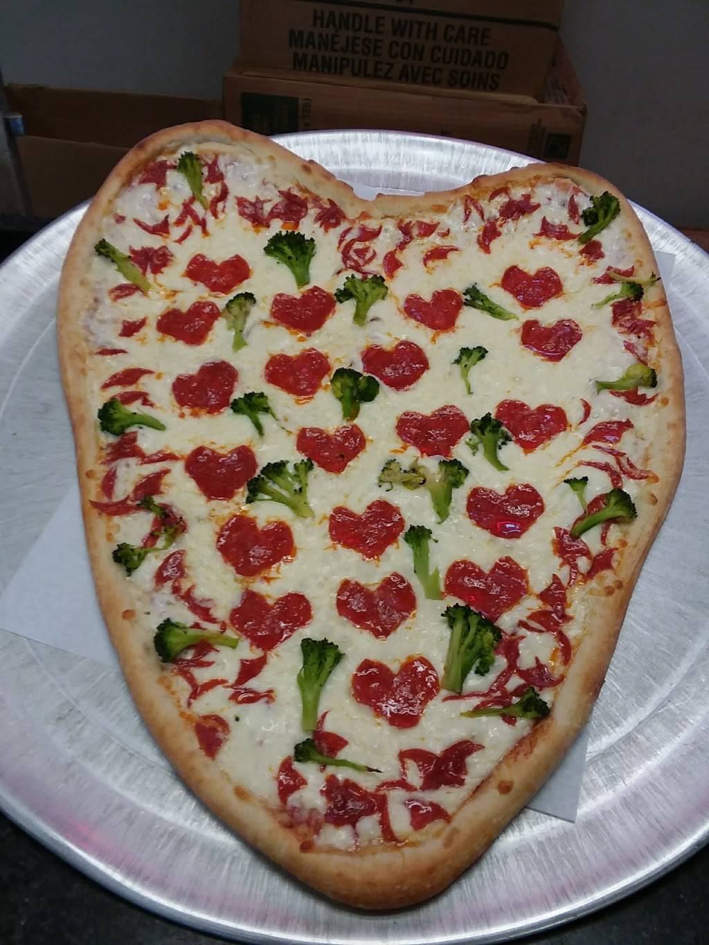 Hometown Deli & Pizzeria | restaurant | 812 NY-52, Fishkill, NY 12524, USA | 8458969730 OR +1 845-896-9730