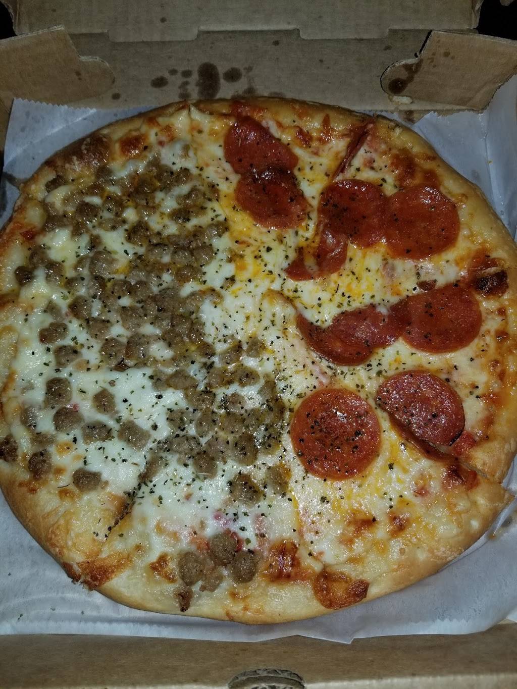 England Pizza | restaurant | 2840 Cottman Ave, Philadelphia, PA 19149, USA | 2153332323 OR +1 215-333-2323