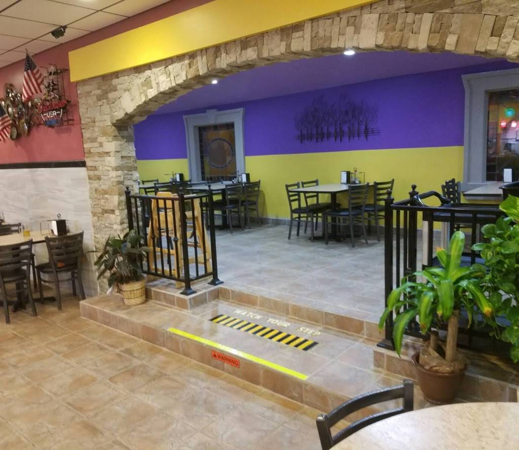 The Hot Spot | restaurant | 785 N Houston Rd, Warner Robins, GA 31093, USA | 4783025858 OR +1 478-302-5858