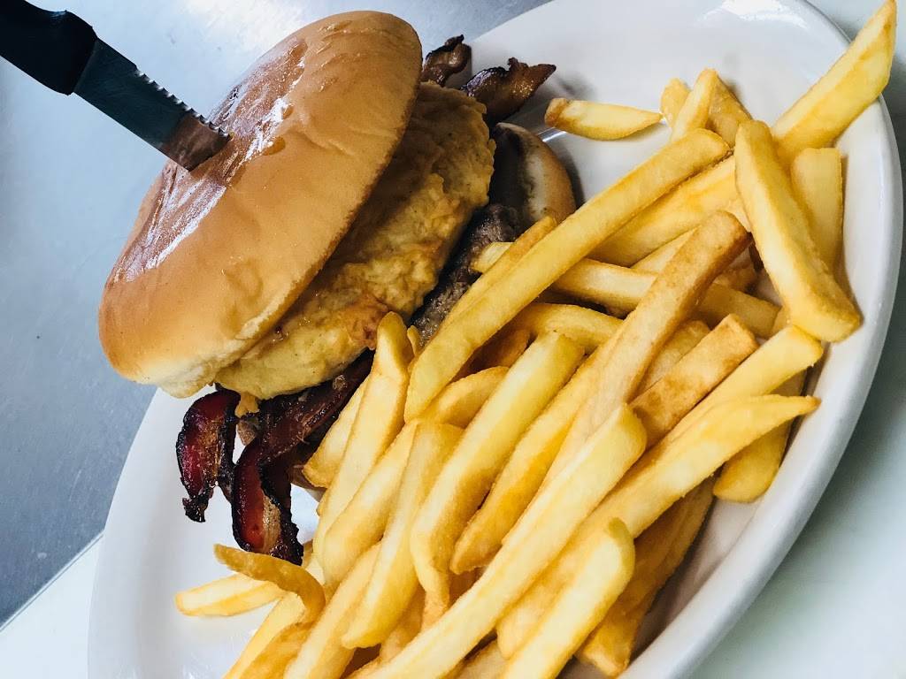 Lil Tasta Cajun | restaurant | 79144 LA-40, Covington, LA 70435, USA | 9858920410 OR +1 985-892-0410