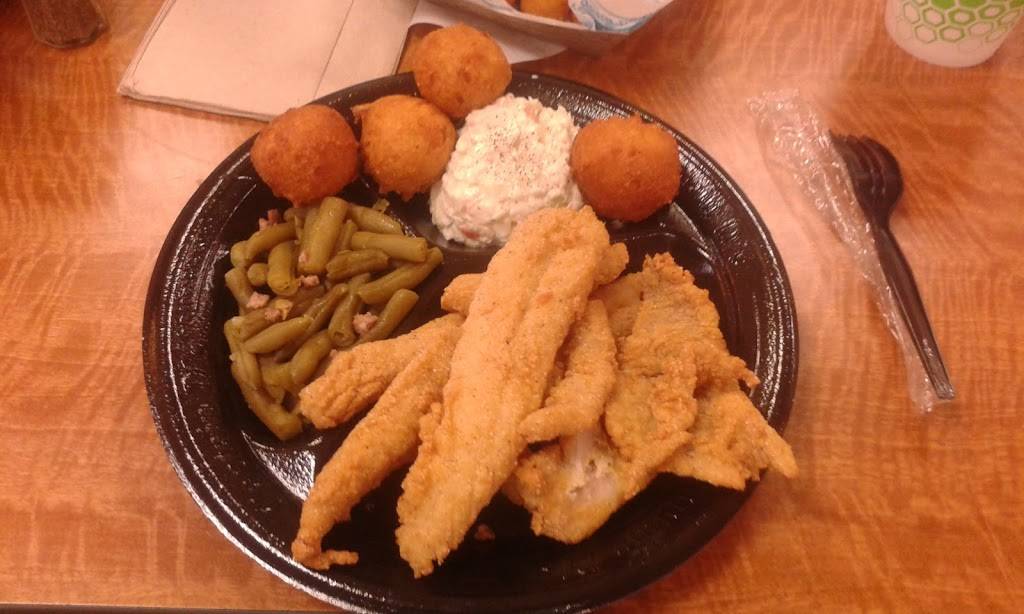 Captain Ds | restaurant | 360 N New Hope Rd, Gastonia, NC 28052, USA | 7048660200 OR +1 704-866-0200