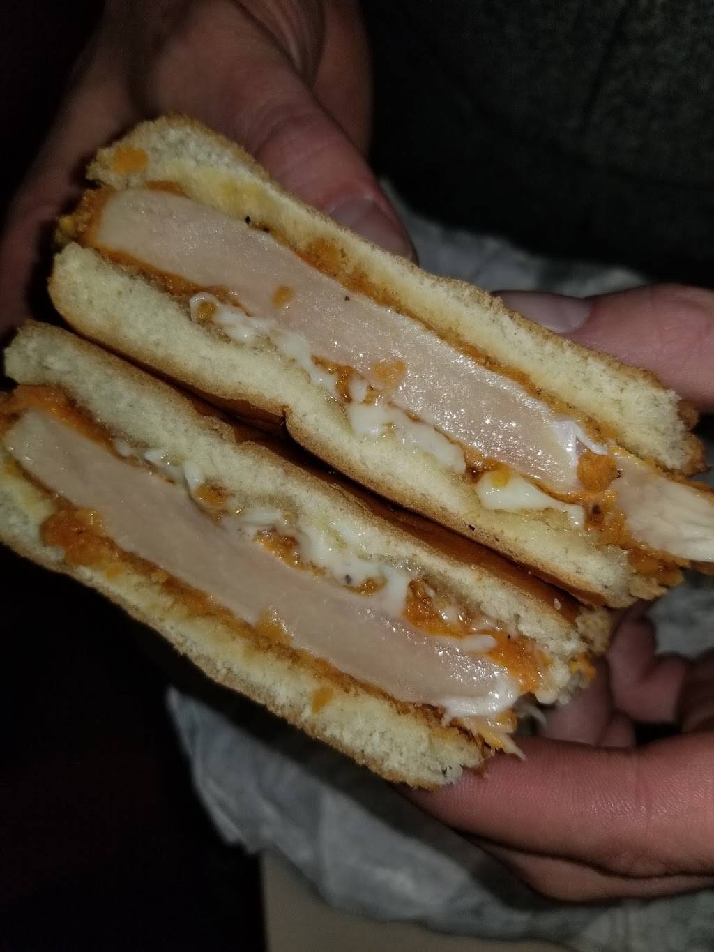 Wendys | restaurant | 9485 S University Blvd, Highlands Ranch, CO 80126, USA | 3033469440 OR +1 303-346-9440