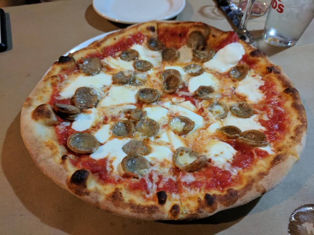 Pizzeria Tivoli | meal takeaway | 5859 S Kingshighway Blvd, St. Louis, MO 63109, USA | 3148323222 OR +1 314-832-3222