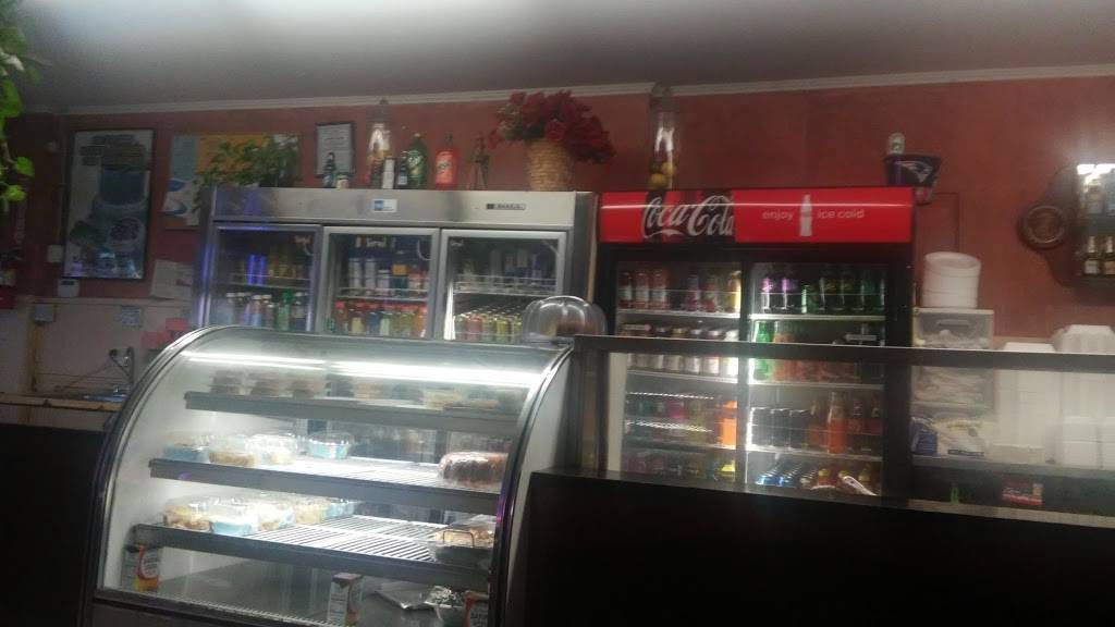 Elizabeths Restaurant | restaurant | 1461 Acushnet Ave, New Bedford, MA 02746, USA | 5089907940 OR +1 508-990-7940