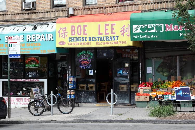 Boe Lee | restaurant | 741 Lydig Ave, Bronx, NY 10462, USA | 7188222888 OR +1 718-822-2888