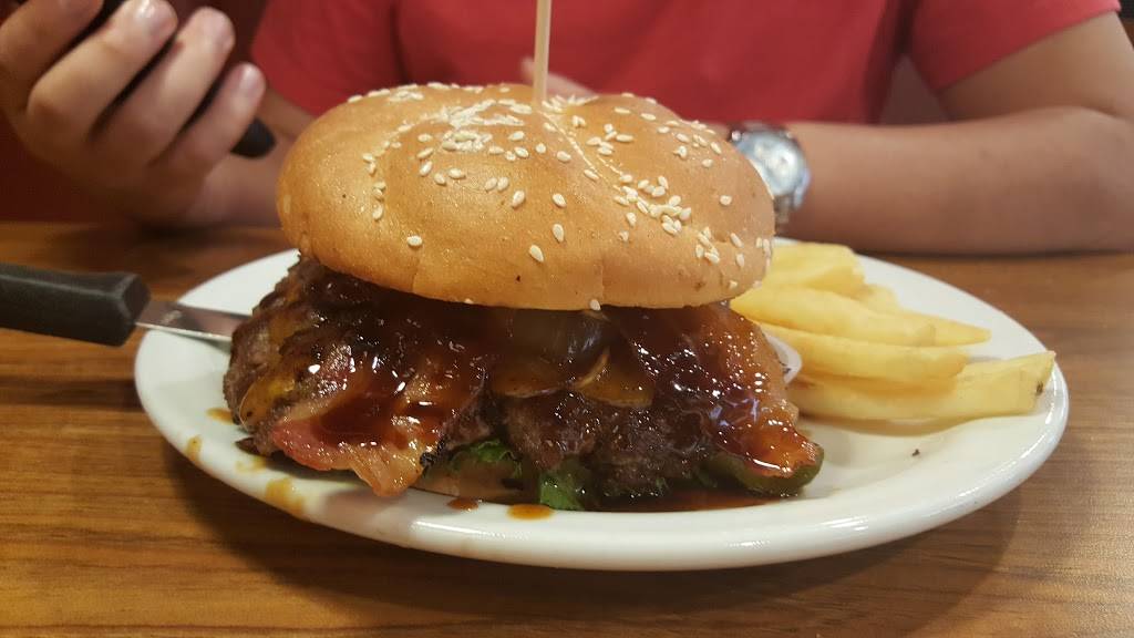 Dennys | restaurant | 2004 N Dale Mabry Hwy, Tampa, FL 33607, USA | 8138776311 OR +1 813-877-6311